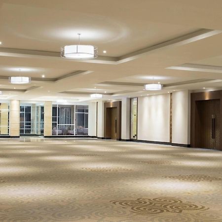 Four Points By Sheraton Makassar Buitenkant foto