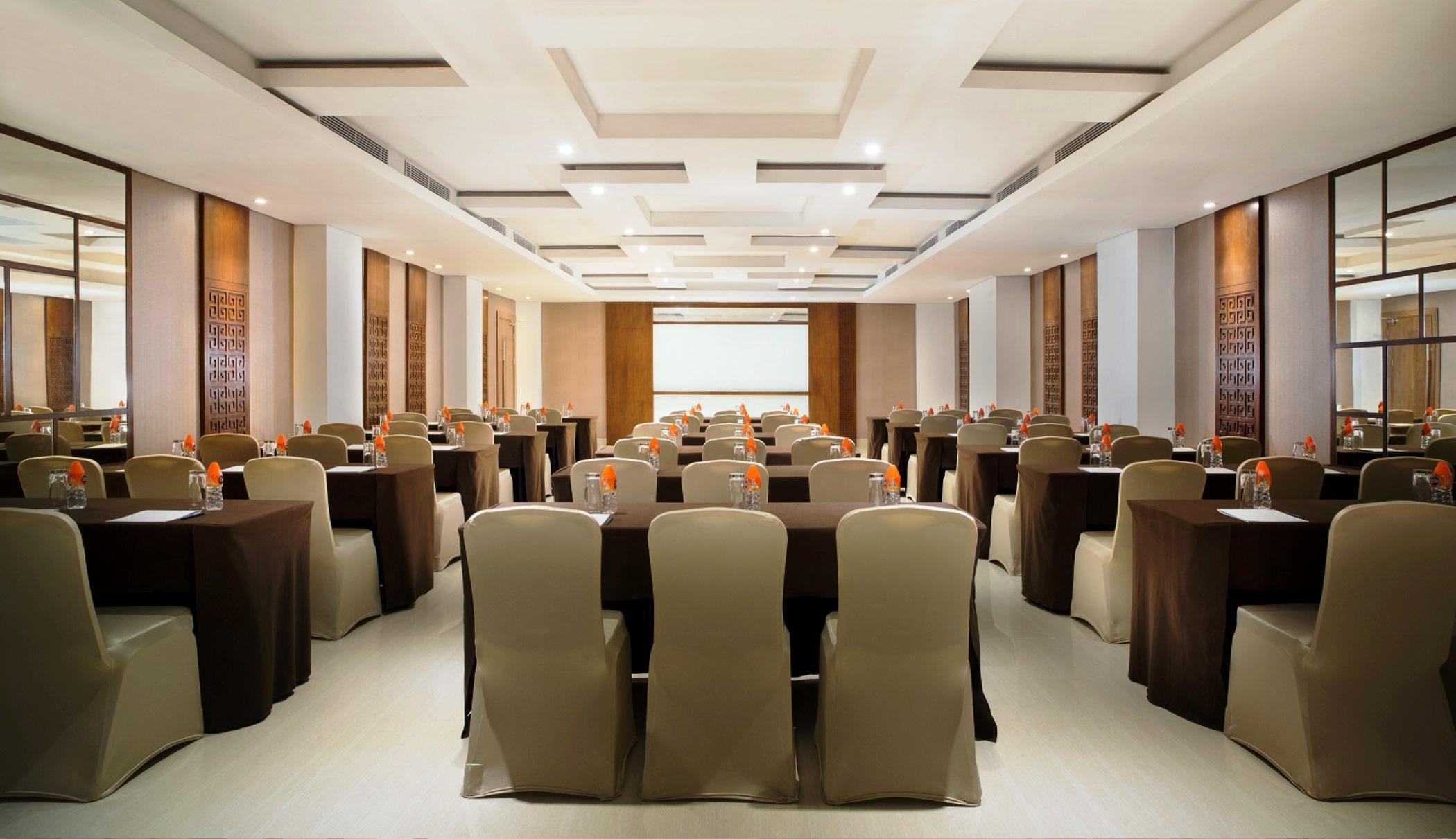 Four Points By Sheraton Makassar Buitenkant foto
