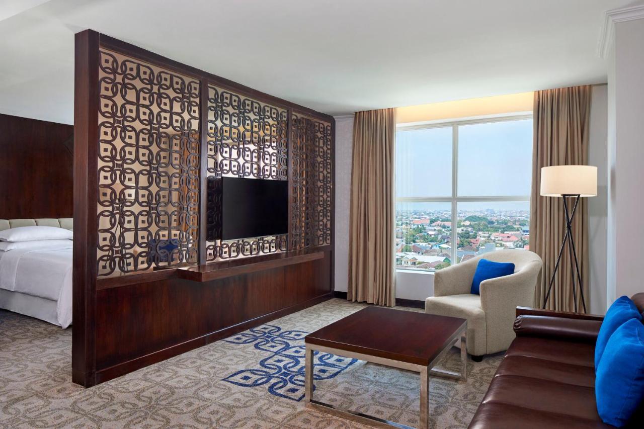 Four Points By Sheraton Makassar Buitenkant foto