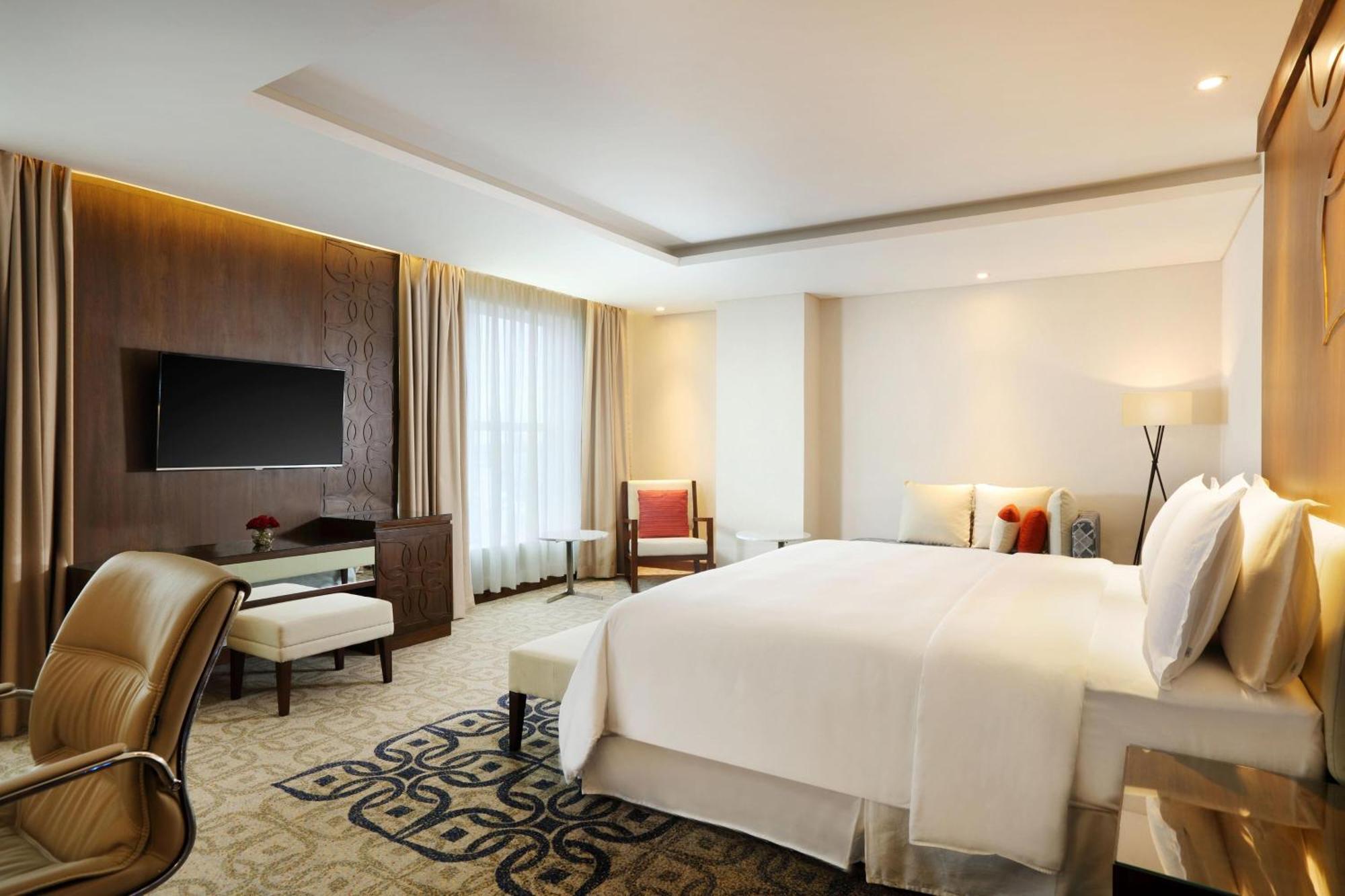 Four Points By Sheraton Makassar Buitenkant foto