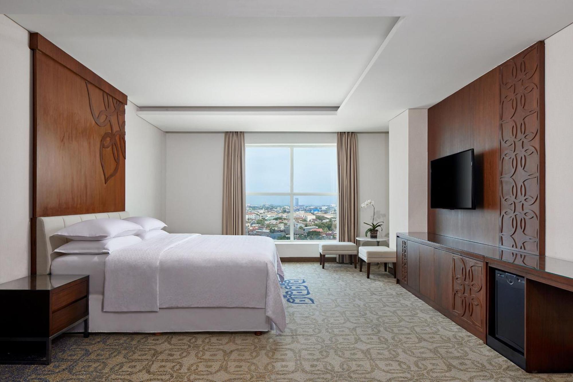 Four Points By Sheraton Makassar Buitenkant foto