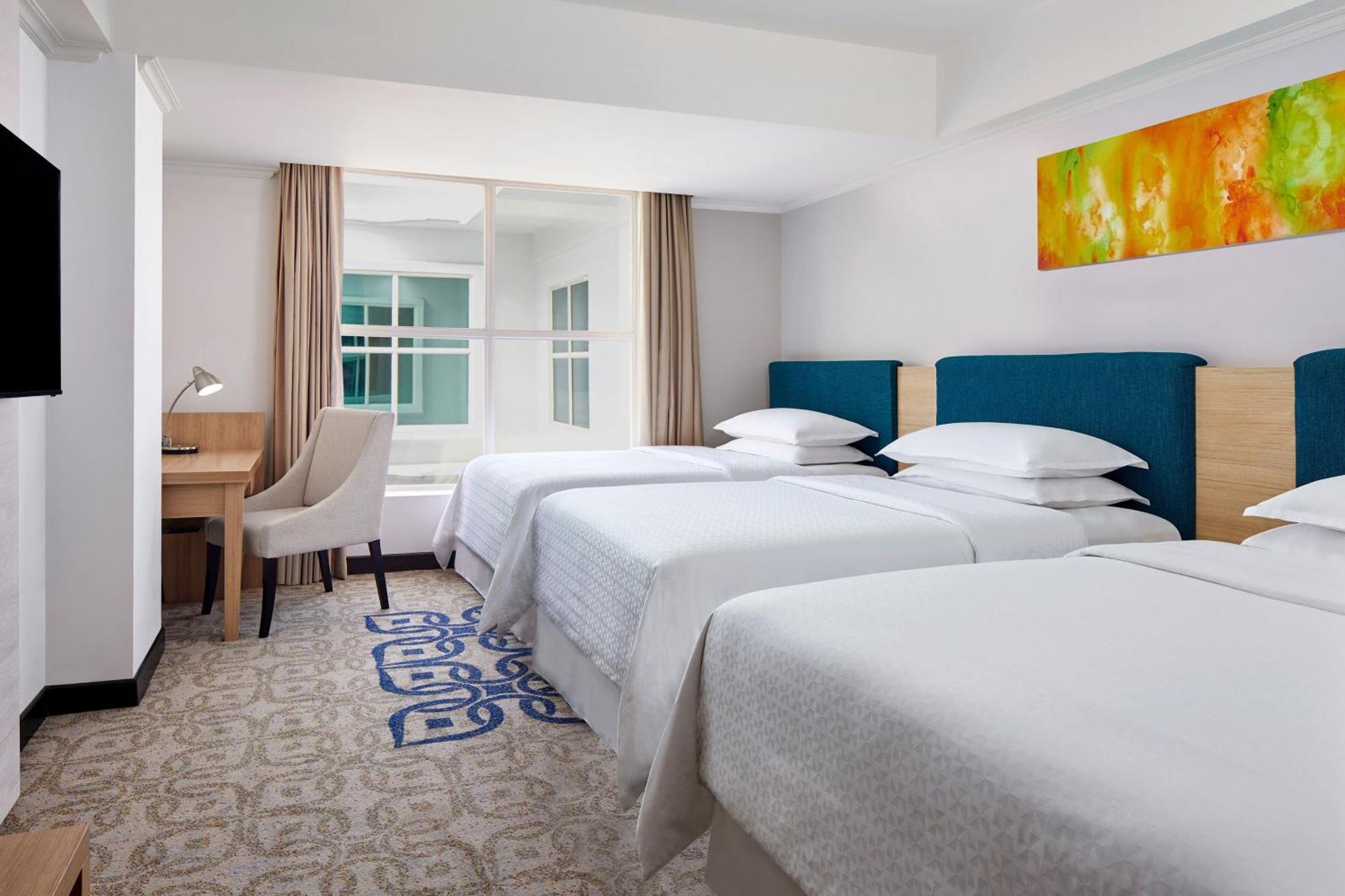 Four Points By Sheraton Makassar Buitenkant foto