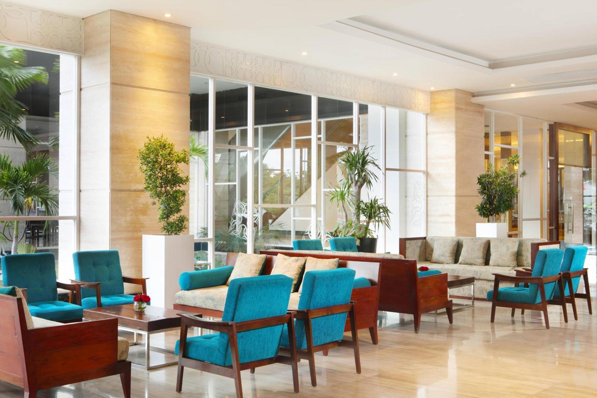 Four Points By Sheraton Makassar Buitenkant foto